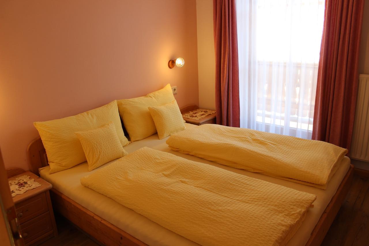 Haus Waldruhe Apartment San Candido Ngoại thất bức ảnh